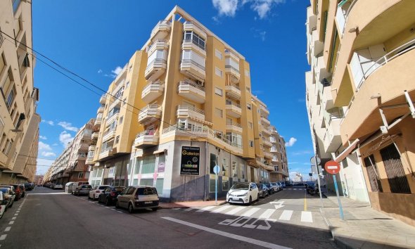 Apartamento - Segunda mano - Torrevieja - Habaneras