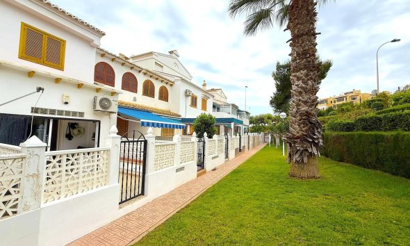 Apartamento - Segunda mano - Torrevieja - La Mata
