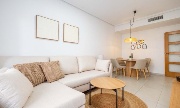 Apartamento - Segunda mano - Torrevieja -
                Las Calas