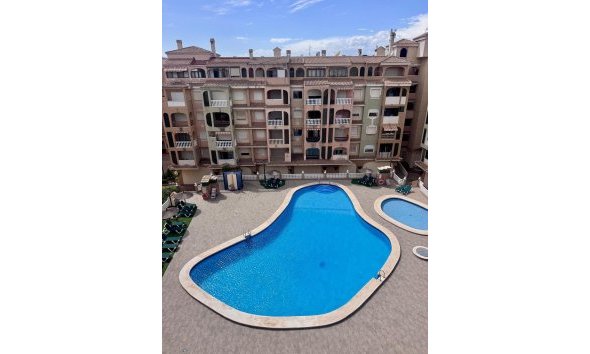 Apartamento - Segunda mano - Torrevieja - PARQUE DE LAS NACIONES
