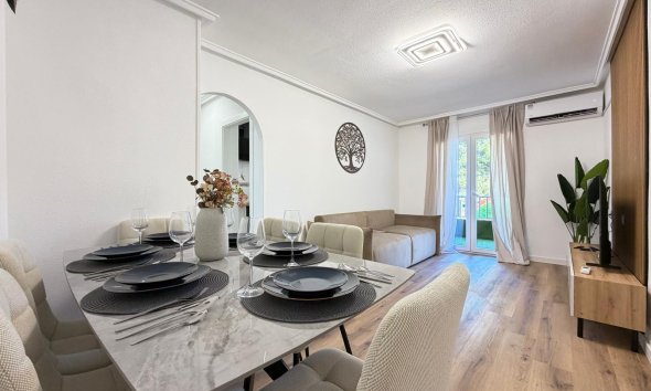 Apartamento - Segunda mano - Torrevieja -
                PARQUE DE LAS NACIONES