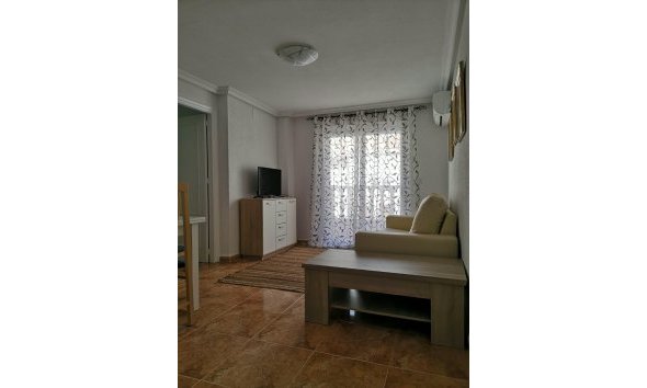 Apartamento - Segunda mano - Torrevieja -
                PARQUE DE LAS NACIONES