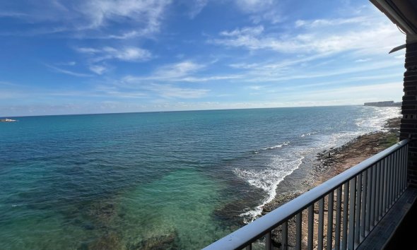 Apartamento - Segunda mano - Torrevieja - Playa De Los Naufragos