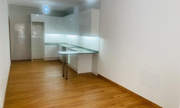 Apartamento - Segunda mano - Torrevieja - Playa del Cura