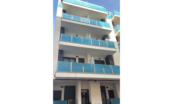 Apartamento - Segunda mano - Torrevieja - Playa del Cura