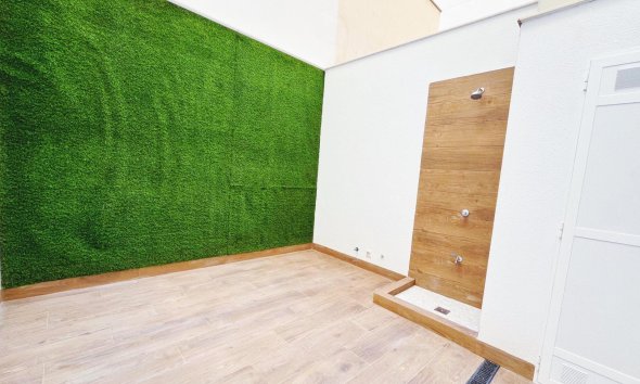 Apartamento - Segunda mano - Torrevieja - Playa del Cura