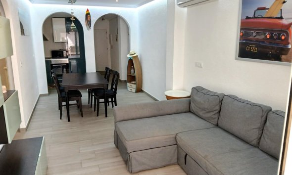 Apartamento - Segunda mano - Torrevieja - Playa del Cura