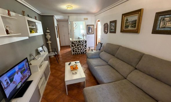 Apartamento - Segunda mano - Torrevieja - Playa del Cura