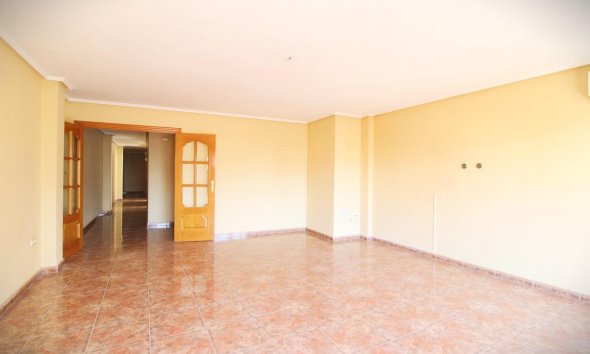 Apartamento - Segunda mano - Torrevieja - Torrevieja