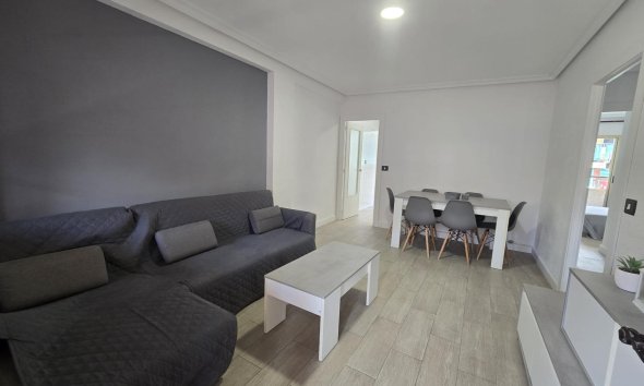 Apartamento - Segunda mano - Torrevieja - Torrevieja