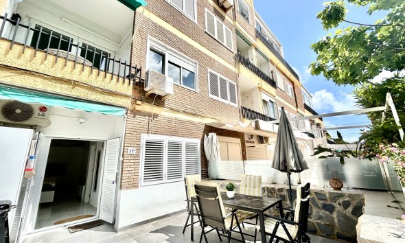 Apartman - Használt Ingatlanok - La Zenia -
                Costa Blanca