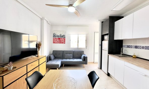 Apartman - Használt Ingatlanok - Torrevieja -
                Centrum