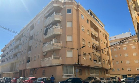 Apartman - Használt Ingatlanok - Torrevieja -
                Centrum