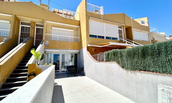 Apartman - Használt Ingatlanok - Torrevieja -
                Costa Blanca