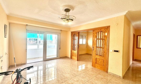 Apartman - Használt Ingatlanok - Torrevieja - Estacion De Autobuses