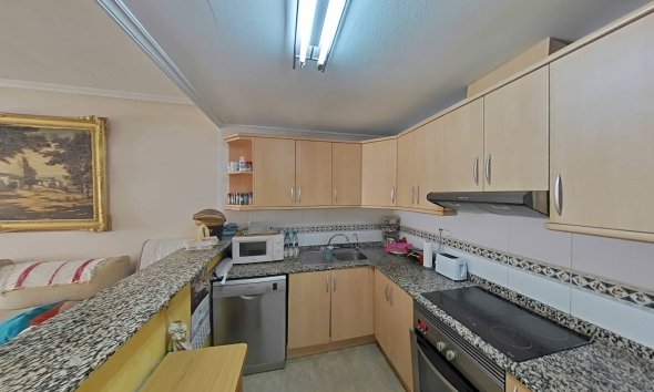 Apartman - Használt Ingatlanok - Torrevieja -
                Estacion De Autobuses