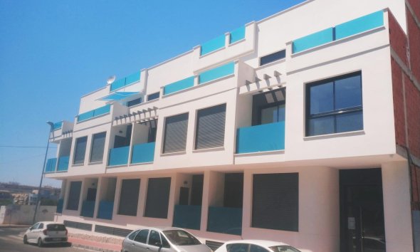 Apartman - Használt Ingatlanok - Torrevieja -
                Estacion De Autobuses