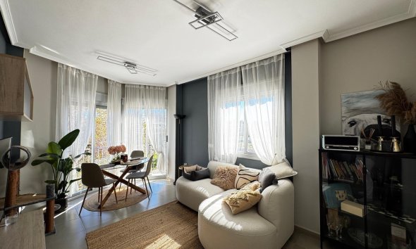 Apartman - Használt Ingatlanok - Torrevieja -
                Playa del Cura