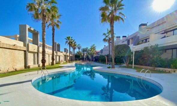 Apartman - Használt Ingatlanok - Torrevieja -
                Torre La Mata