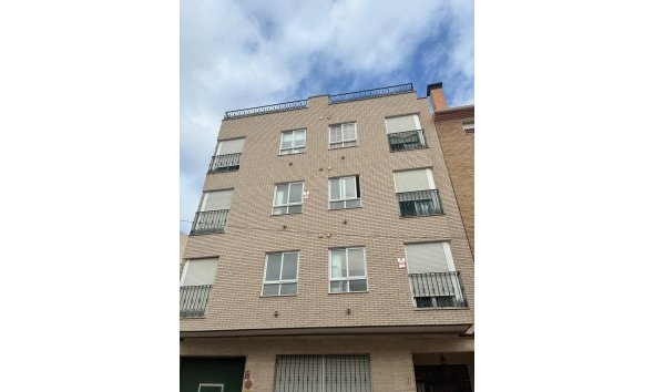 Apartment - Resale - Almoradí -
                Centro