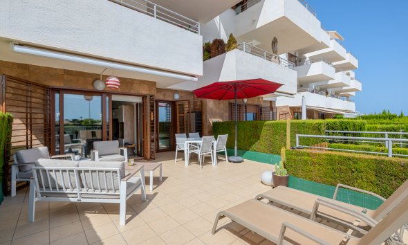 Apartment - Resale - Cabo Roig -
                Costa Blanca