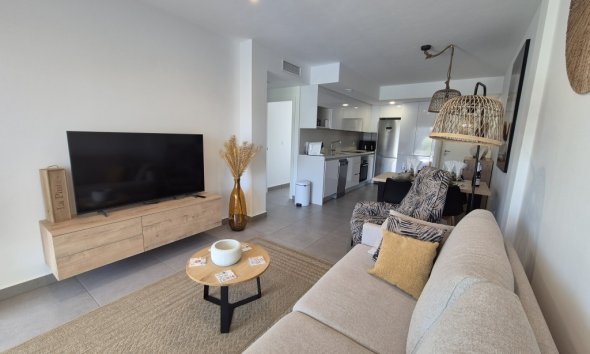 Apartment - Resale - Las Filipinas - Inland