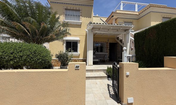 Apartment - Resale - Orihuela Costa -
                Costa Blanca