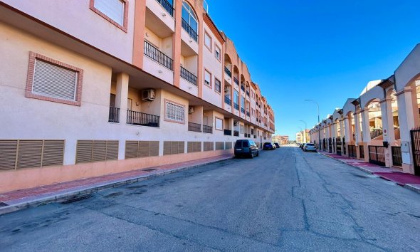 Apartment - Resale - San Isidro -
                Inland