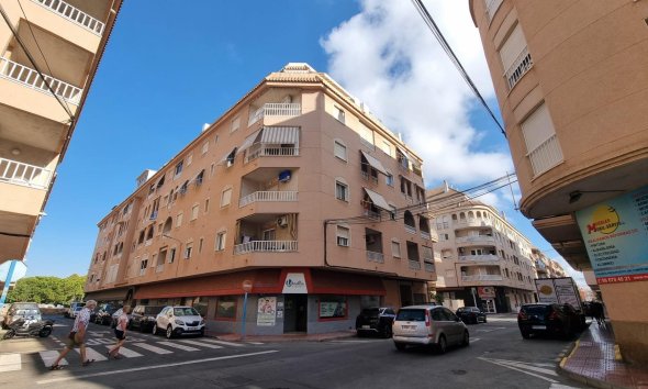 Apartment - Resale - Torrevieja - Acequion