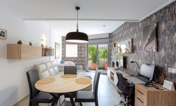 Apartment - Resale - Torrevieja -
                Costa Blanca