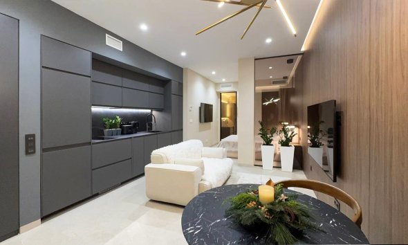 Apartment - Resale - Torrevieja - Playa de los Locos