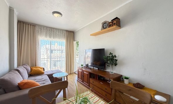 Apartment - Resale - Torrevieja -
                Playa de los Locos