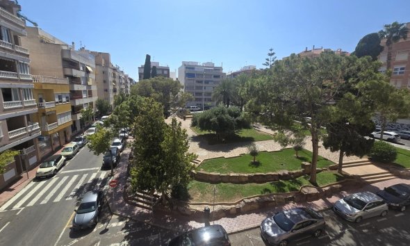 Apartment - Resale - Torrevieja -
                Playa del Cura