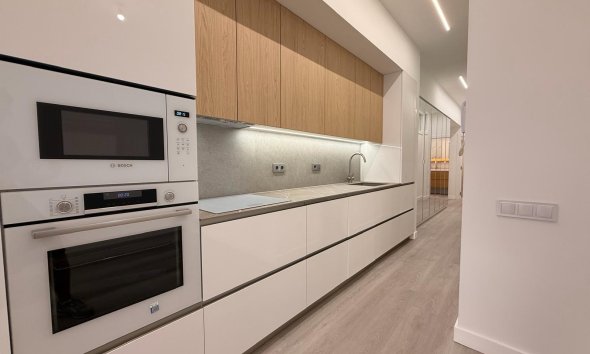 Apartment - Resale - Torrevieja - Playa del Cura