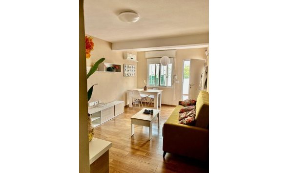 Apartment - Resale - Torrevieja -
                Sector 25