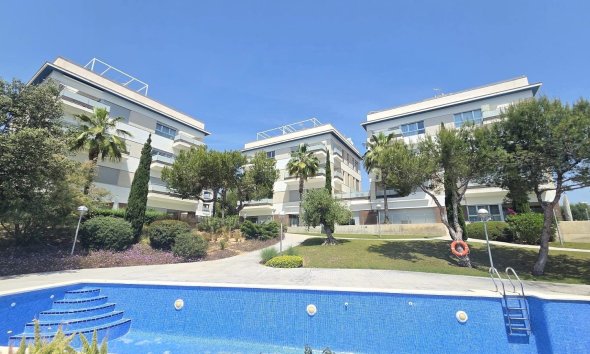 Apartment - Resale - Villamartin -
                Costa Blanca