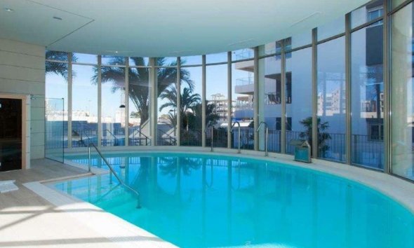 Appartement - Revente - Orihuela Costa -
                Costa Blanca