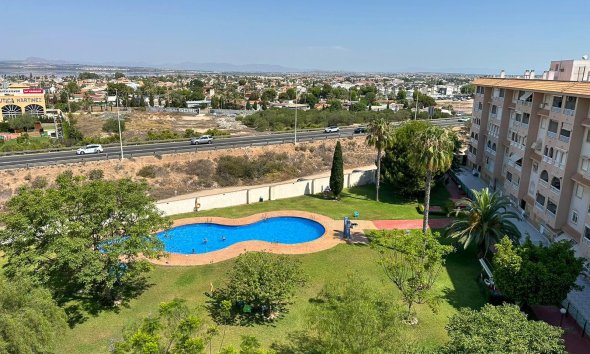 Appartement - Revente - Torrevieja -
                Centro