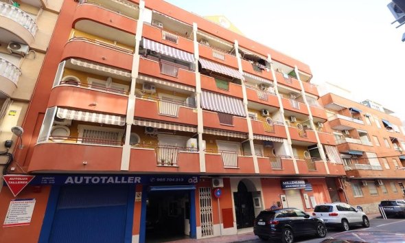 Appartement - Revente - Torrevieja -
                Costa Blanca