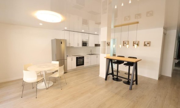 Appartement - Revente - Torrevieja -
                Costa Blanca
