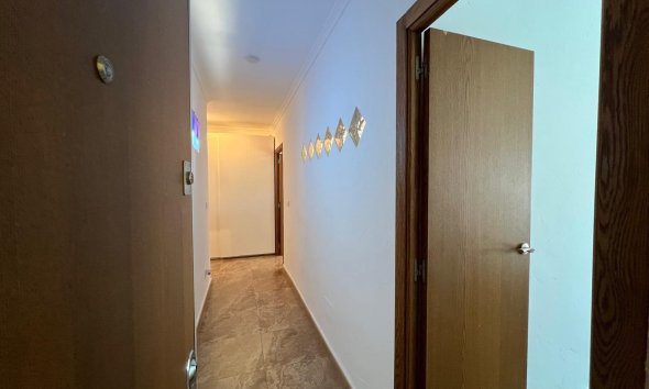 Appartement - Revente - Torrevieja - Estacion De Autobuses