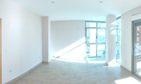 Appartement - Revente - Torrevieja -
                Estacion De Autobuses