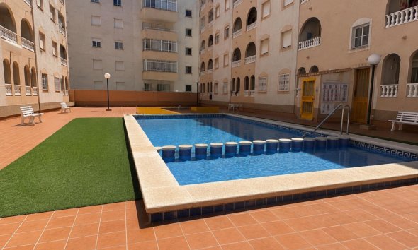 Appartement - Revente - Torrevieja - Estacion De Autobuses