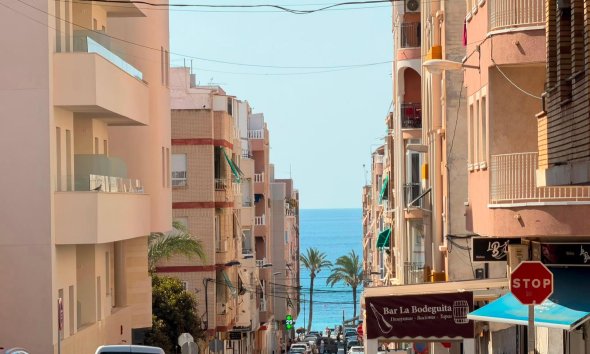 Appartement - Revente - Torrevieja -
                Estacion De Autobuses