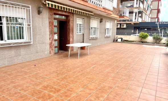 Appartement - Revente - Torrevieja - Playa De Los Naufragos