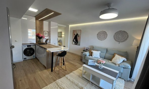 Appartement - Revente - Torrevieja -
                Punta Prima