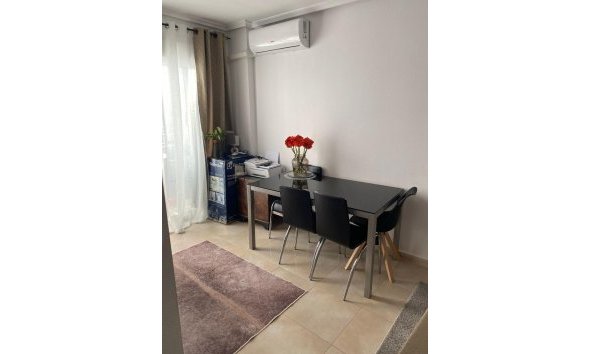Appartement - Revente - Torrevieja -
                Torrevieja