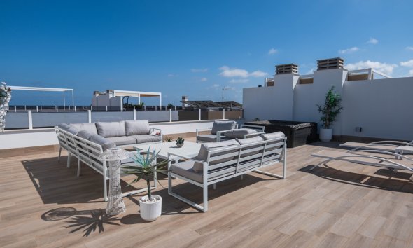 Attique - Revente - Pilar de la Horadada -
                Costa Blanca