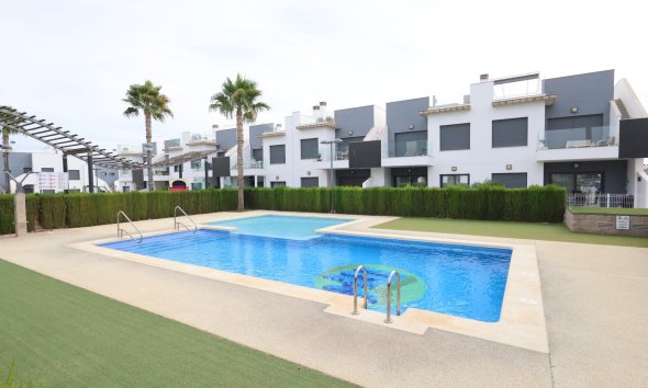 Bungalow - Resale - Pilar de la Horadada -
                Costa Blanca