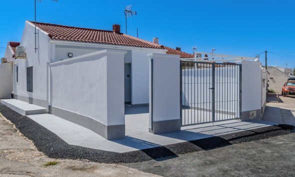 Bungalow - Resale - Torrevieja - Costa Blanca
